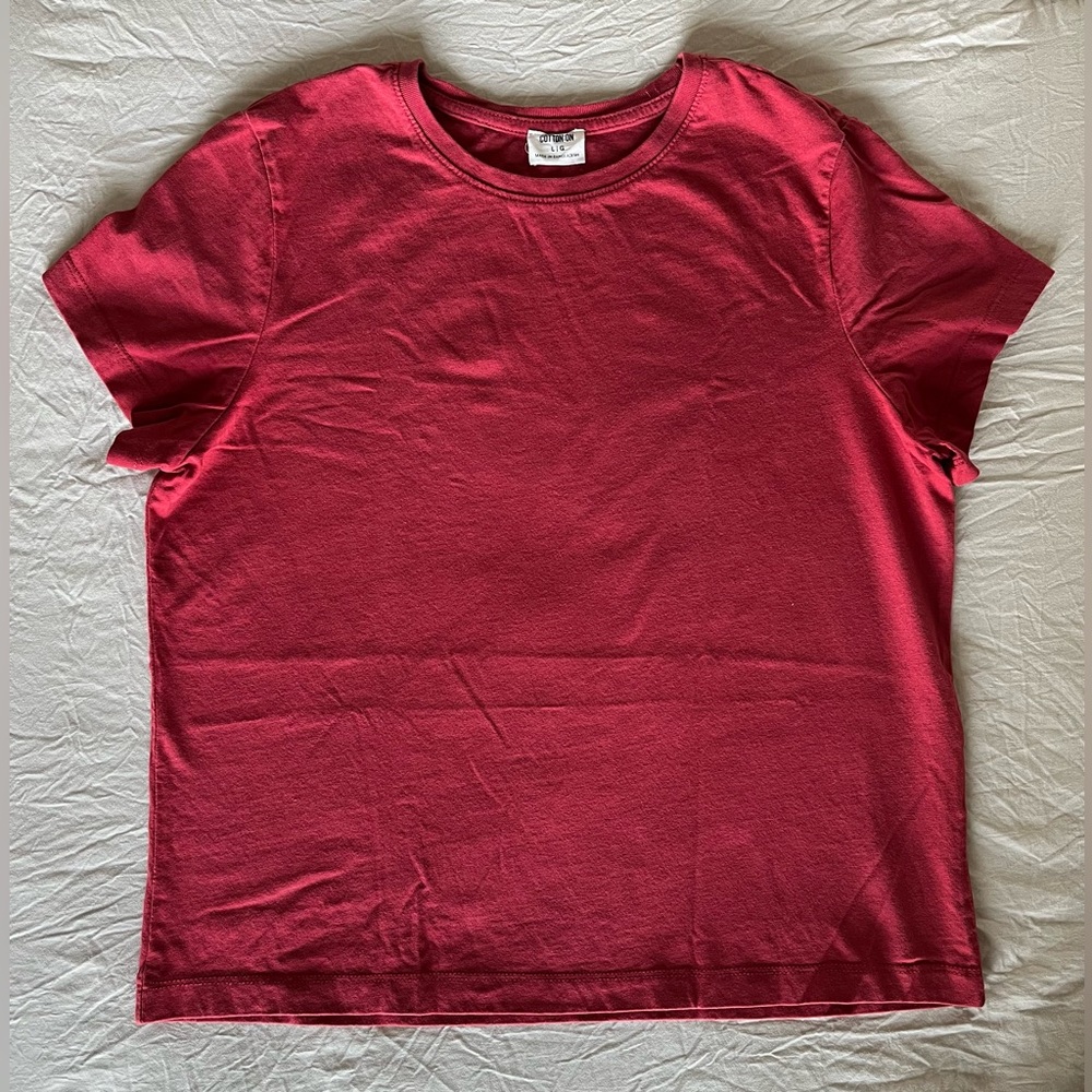 Red t shirt